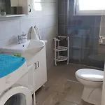 Nora Stinjan Appartement Pula