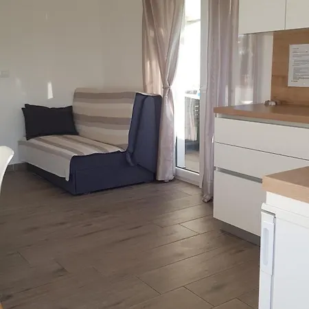 Nora Stinjan Apartment *