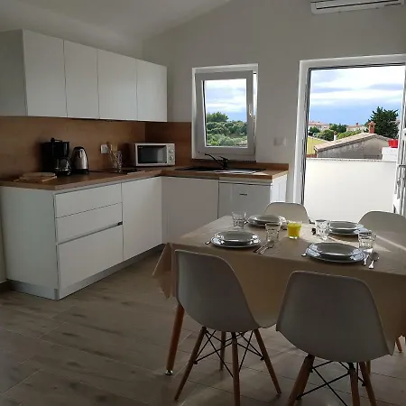 Apartment Nora Stinjan