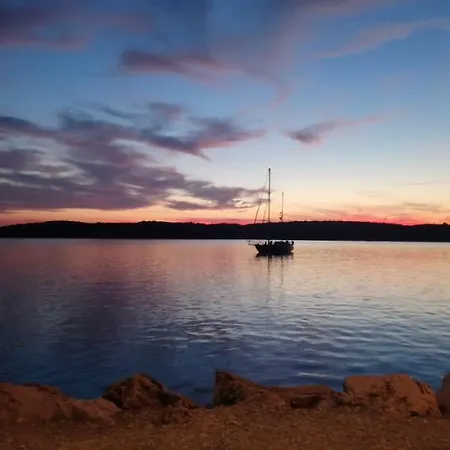 Lägenhet Nora Stinjan