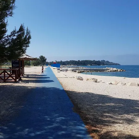 Appartement Nora Stinjan *