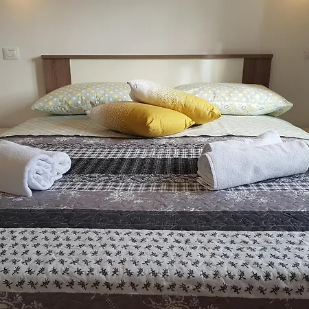 Appartement Nora Stinjan *