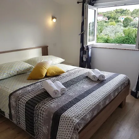 Appartement Nora Stinjan