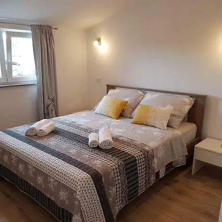 Apartmán Nora Stinjan *