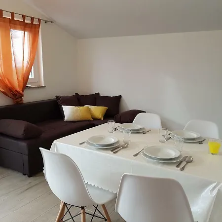 Nora Stinjan Apartmán Pula