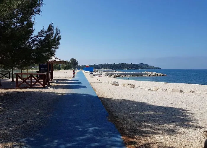 Apartment Nora Stinjan *