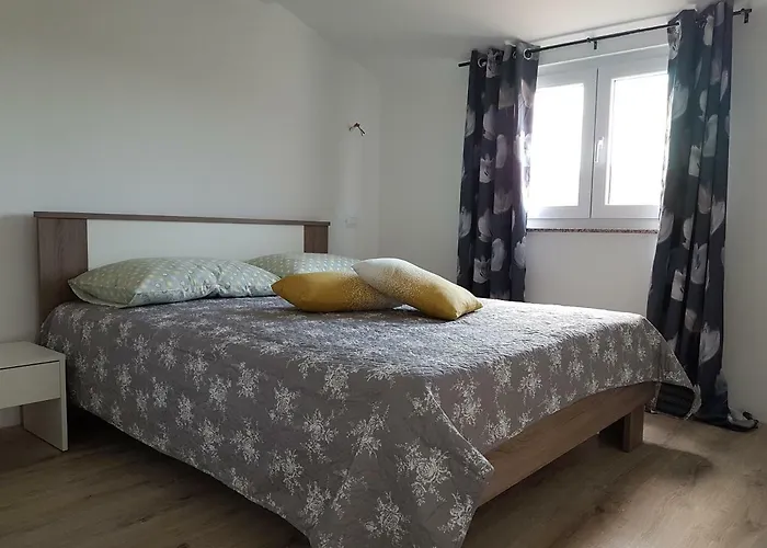 Apartment Nora Stinjan Pula